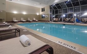 Clubhouse Inn & Suites Westmont